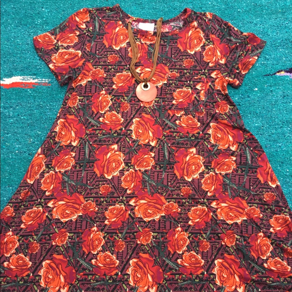 Lularoe Carly 🌹 ☀️sale2/$20☀️